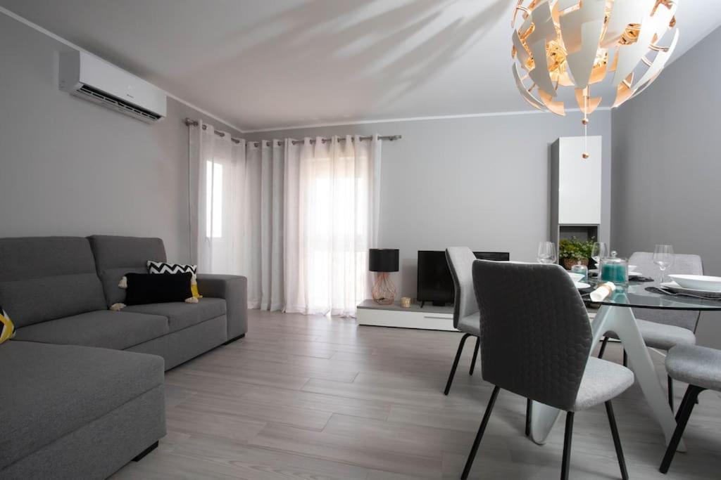 Apartamento Janelas Da Ria Faro Bagian luar foto