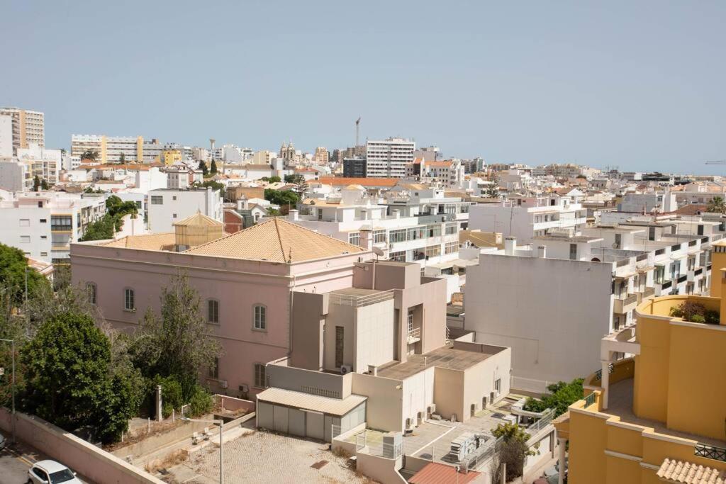 Apartamento Janelas Da Ria Faro Bagian luar foto